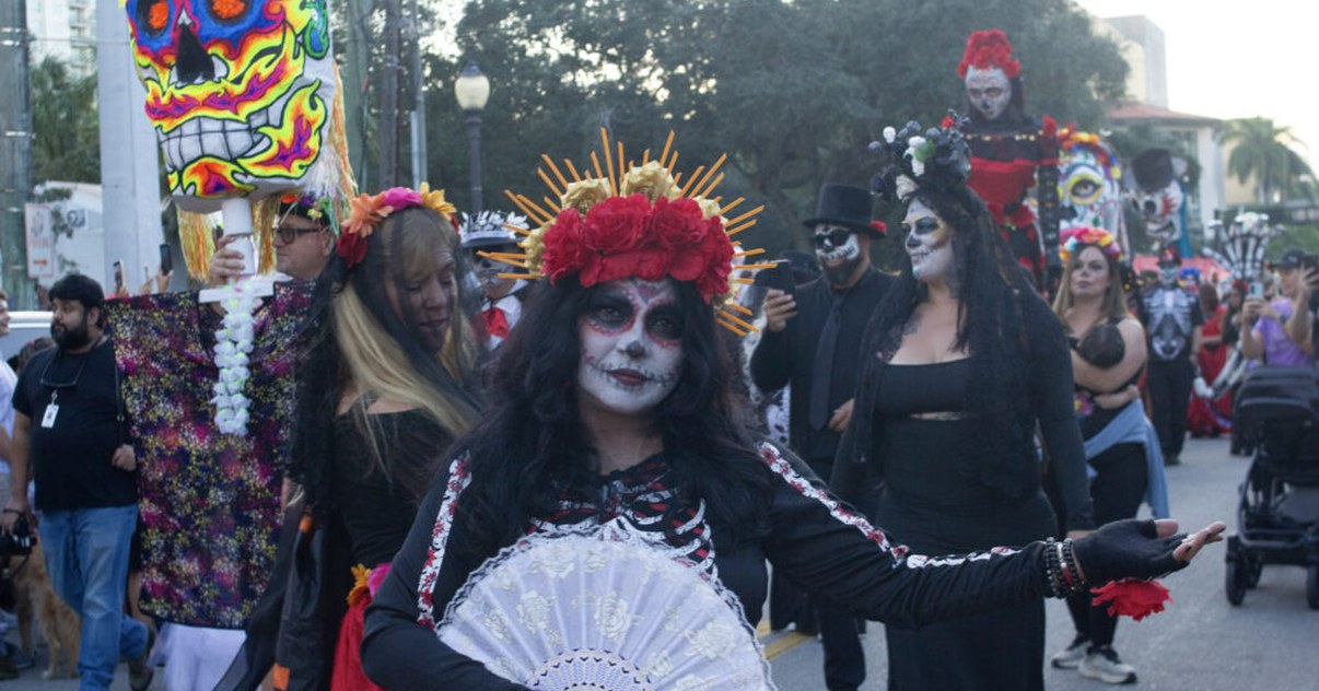Fort Lauderdale Day of the Dead 2026: A Free Festival, Costume Stroll & Date Night