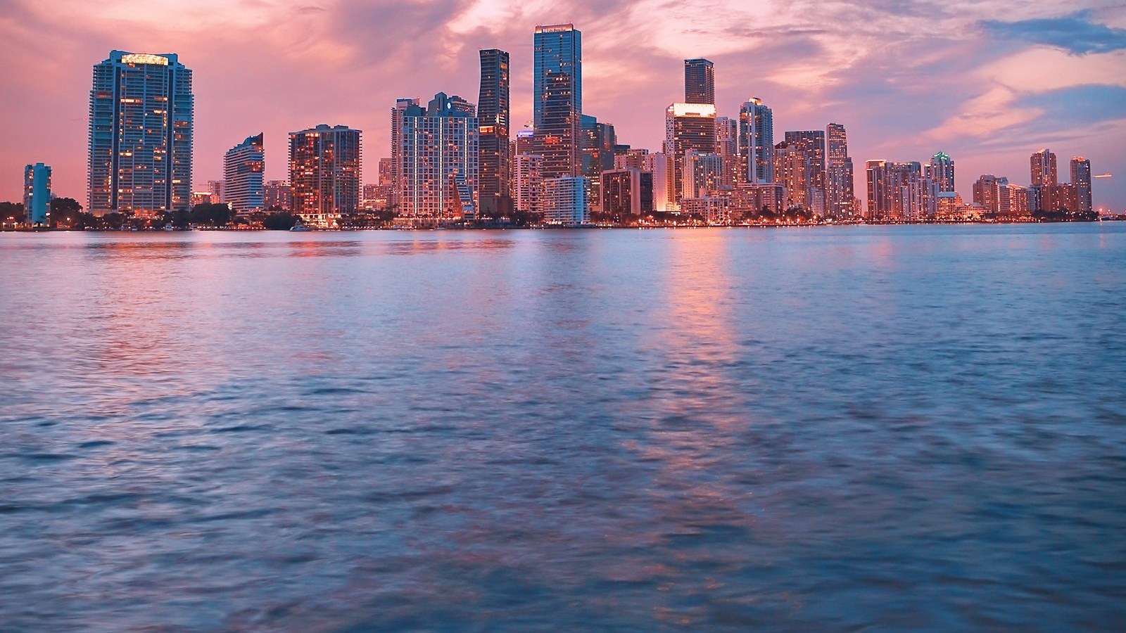 10 Best Date Ideas in Miami for Fall 2026