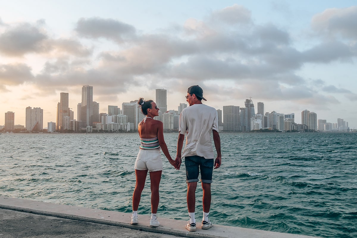 Your Weekend Date-Night Playbook (October 23–25)